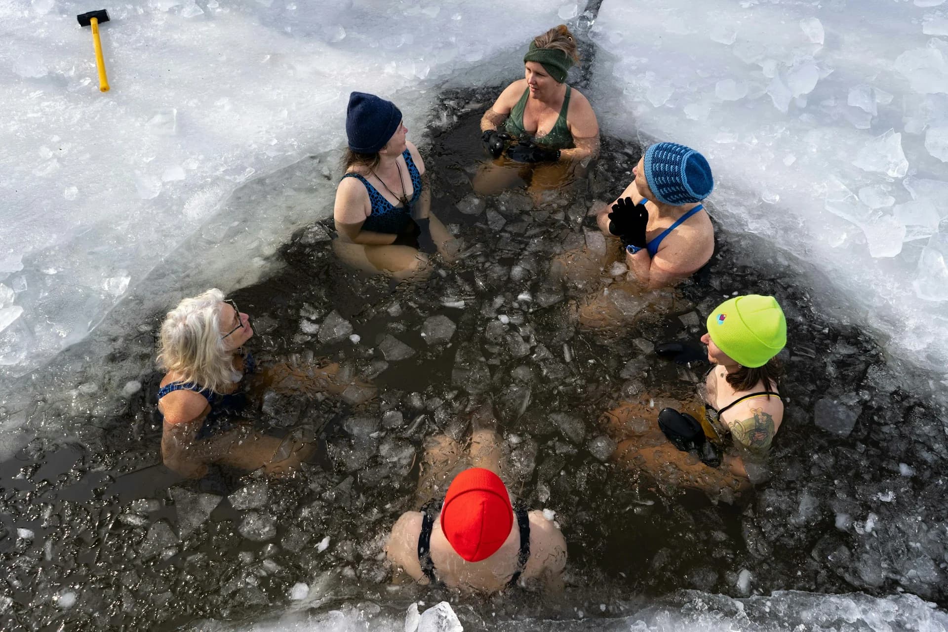Bains froids et cryothérapie : que dit la science