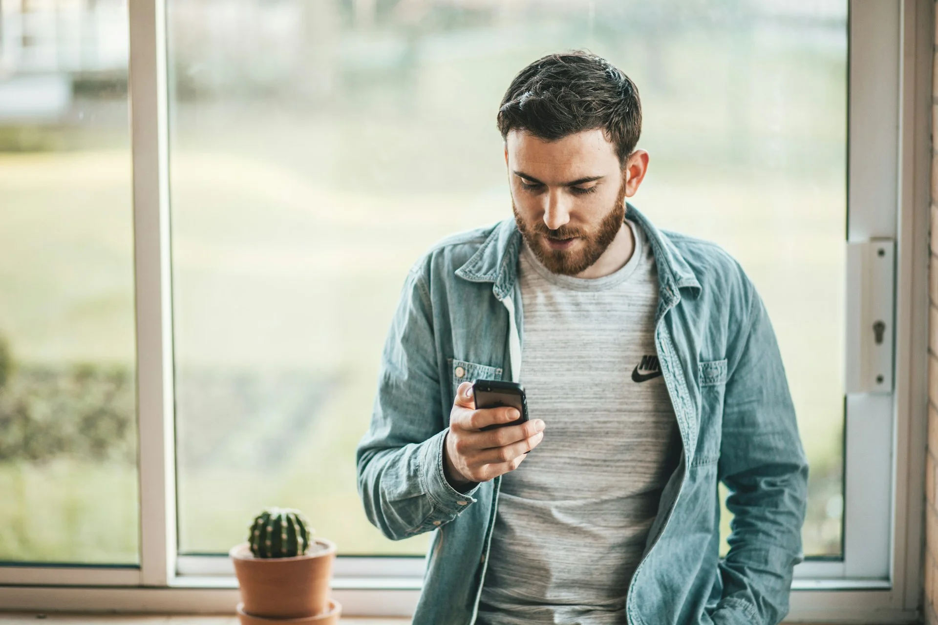 Your phone: 221 times or 2,617 times a day?